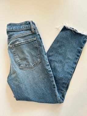 GAP Cheeky Straight High Rise Jeans Medium Wash 27 / 4R